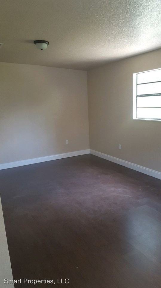 1821 E Main St - Photo 3 of 4