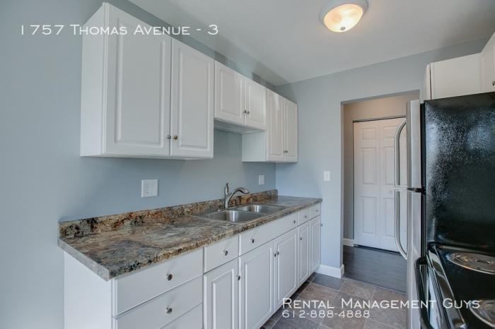 1757 Thomas Ave W - Photo 2 of 14