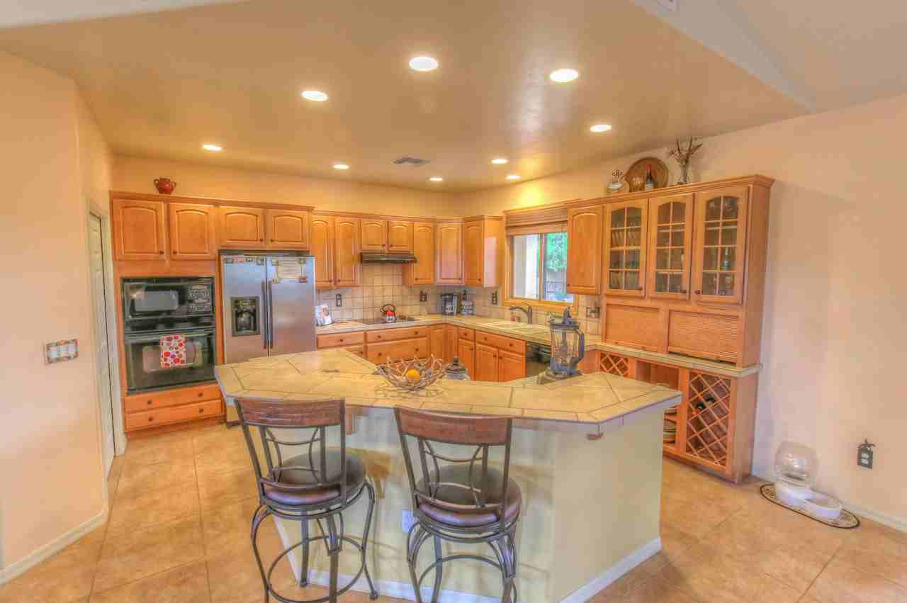 341 Sharon Rd - Photo 2 of 28