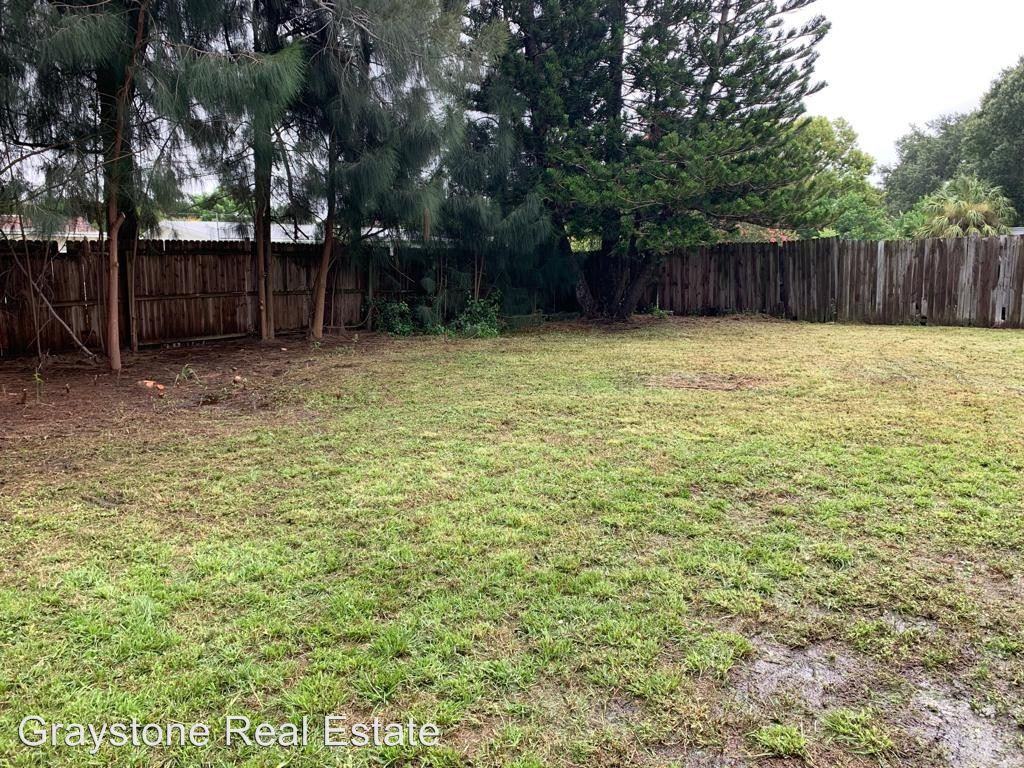 6335 Hyperion Dr - Photo 2 of 13