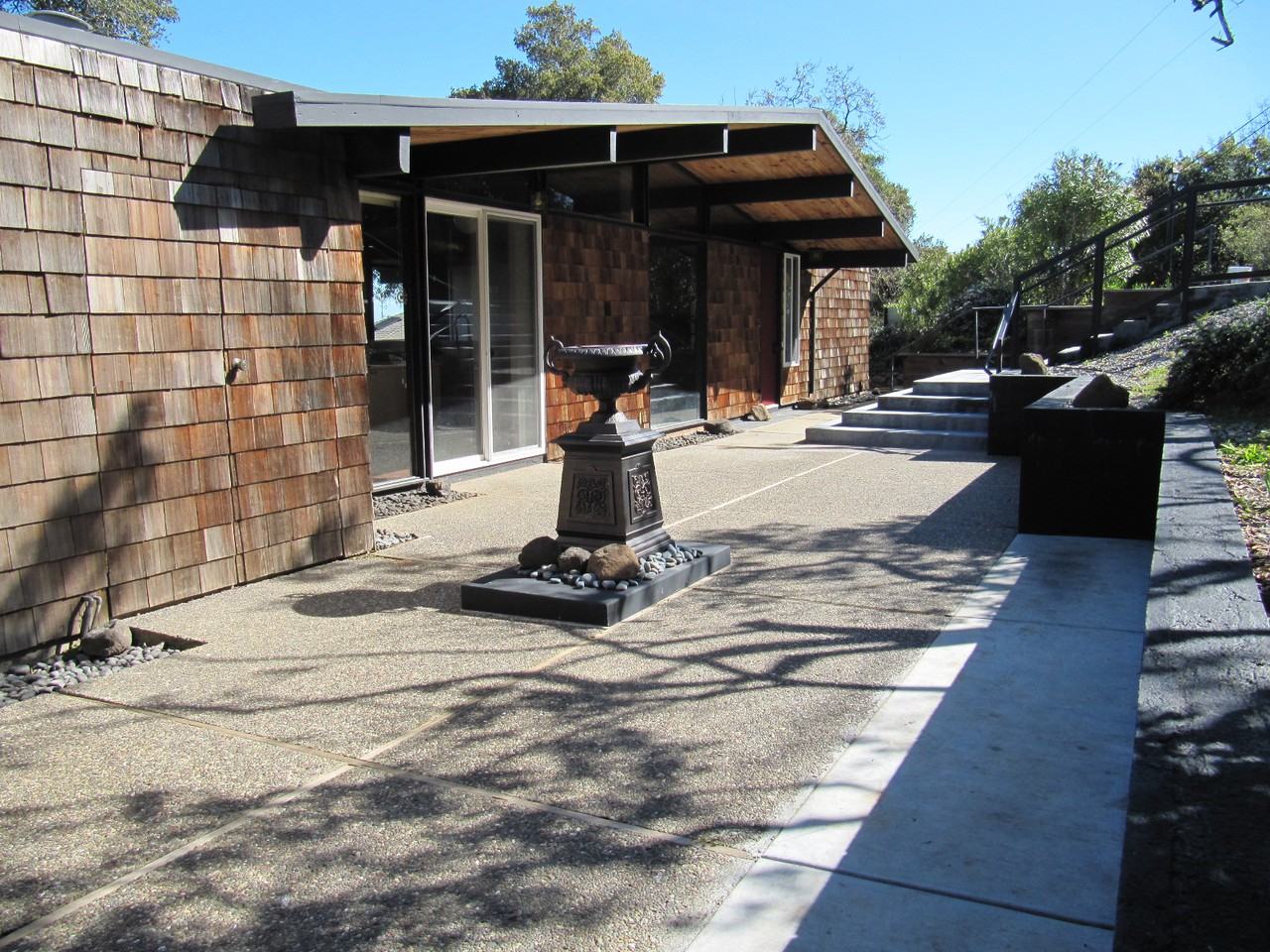 25 Lerida Ct - Photo 3 of 37