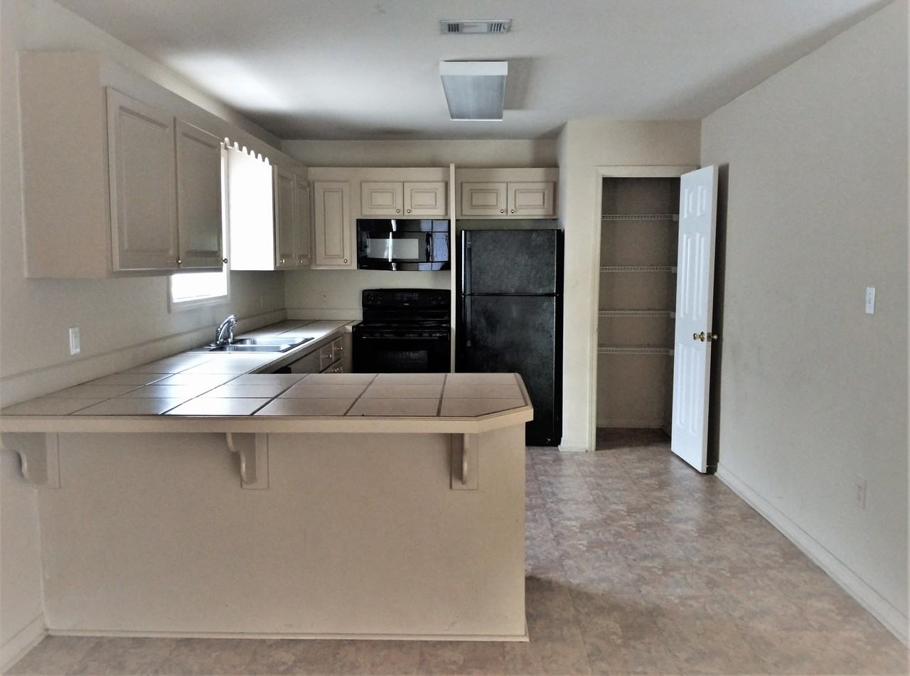 802 Richburg Rd #10 - Photo 3 of 14