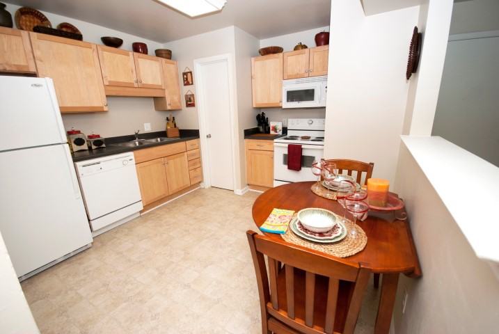 Salem Wood Apartments - Photo 2 of 29