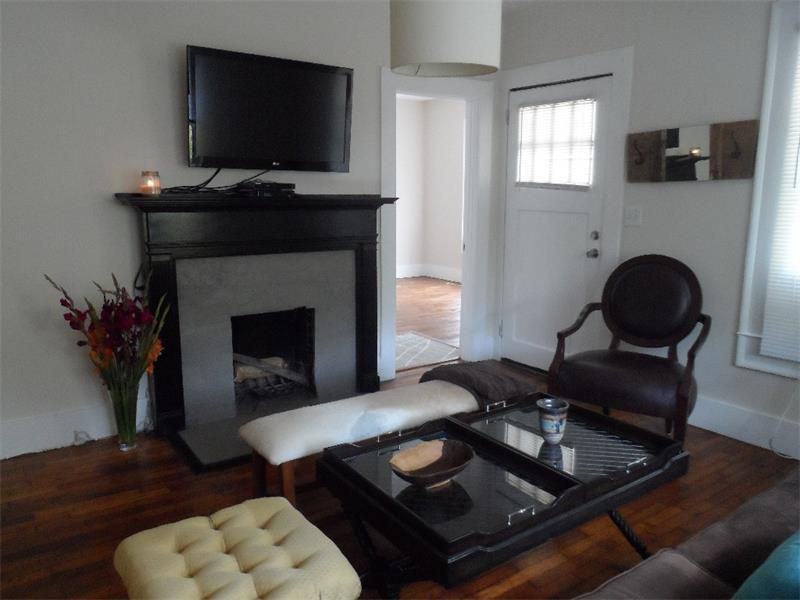 114 Holiday Ave NE - Photo 2 of 14