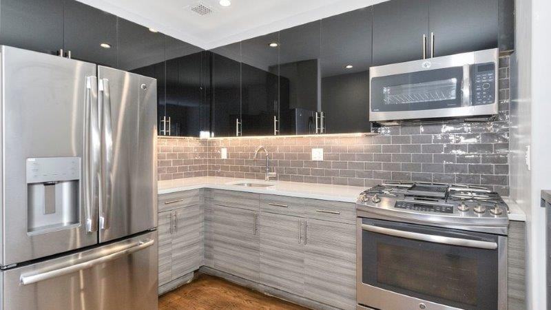 229 Scholes Street #2