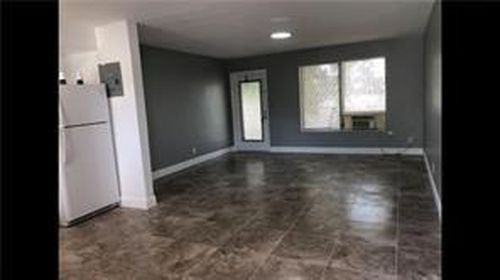 1297 W River Dr - Photo 3 of 8