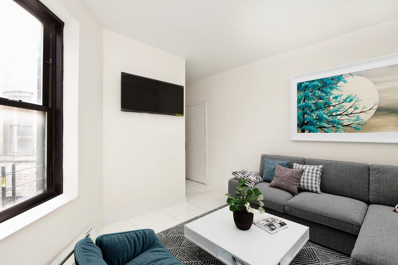 932 Amsterdam Ave #5S