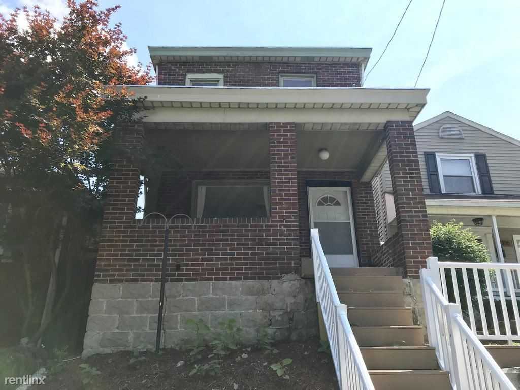 7108 Baker St - Photo 2 of 18