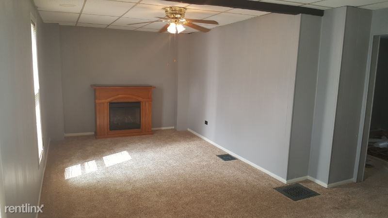 232 15th St - Photo 3 of 12