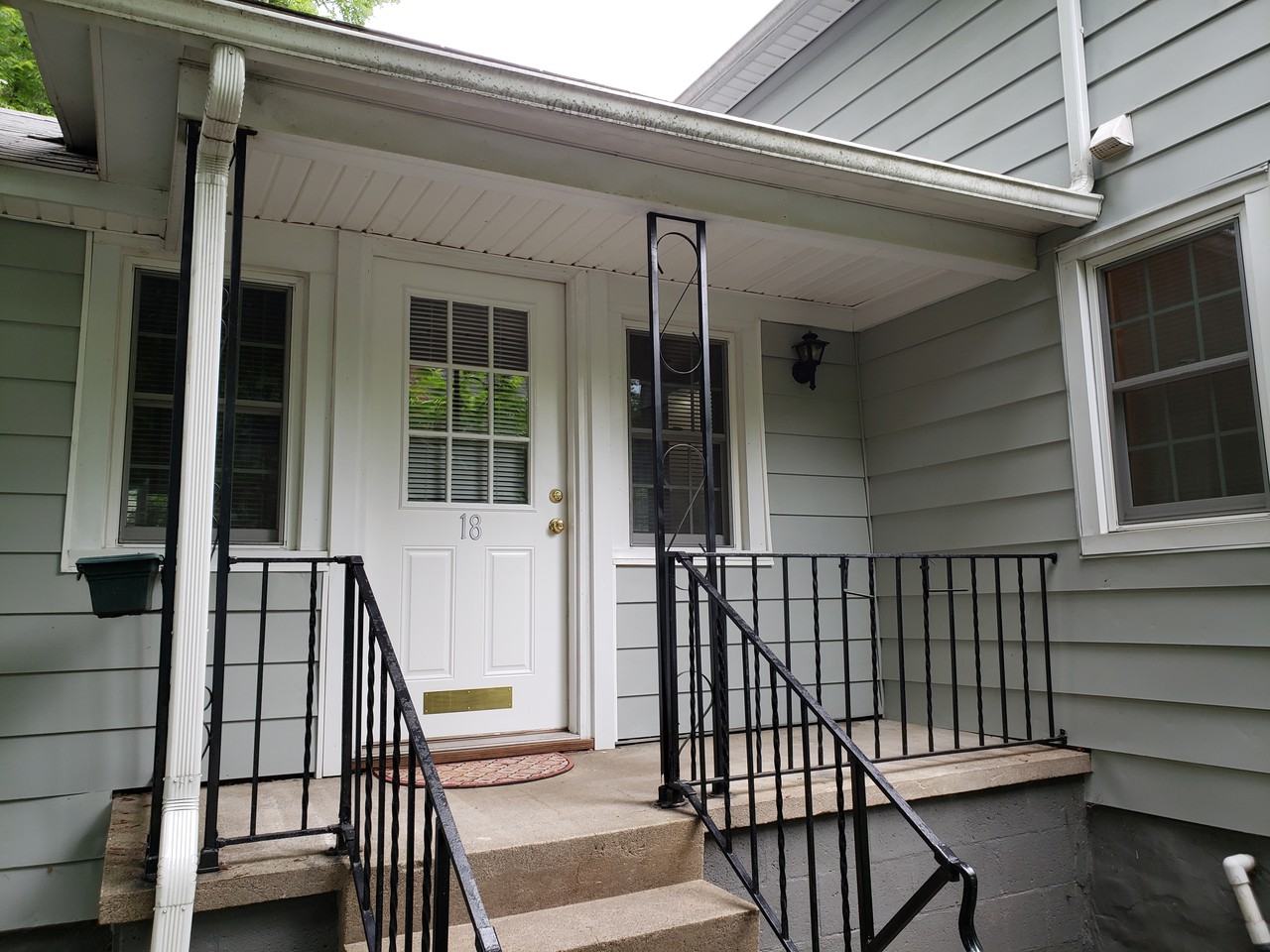 18 Lower Brook Road - Photo 2 of 10