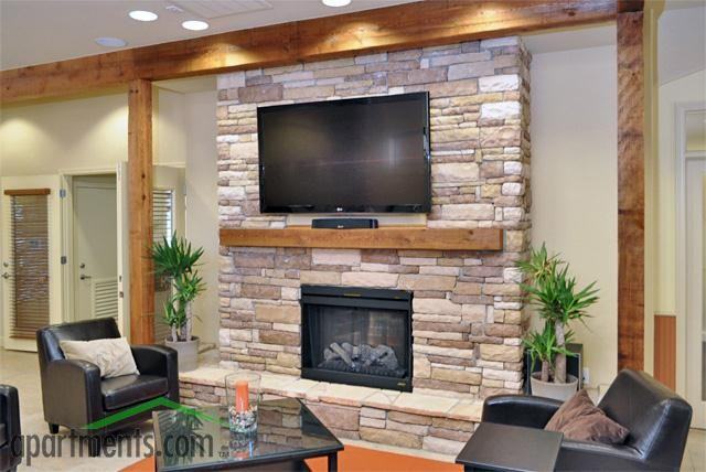 The Palms on Lamar - Photo 3 of 15