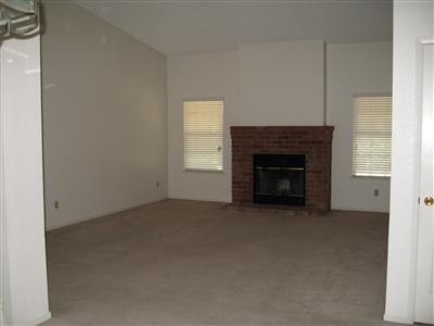 6145 N Hazel Ave Hazel - Photo 3 of 15