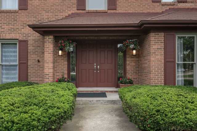 1472 Tomlin Dr - Photo 2 of 32