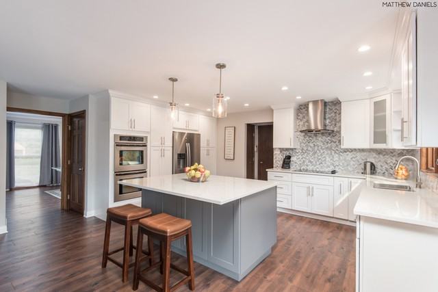 1472 Tomlin Dr - Photo 3 of 32