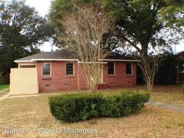 37 Redwood Cir - Photo 3 of 21