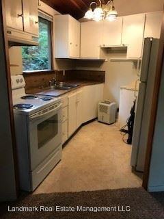 1310 Oriental Ave - Photo 2 of 5