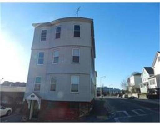 21 Hill St #3 - Photo 2 of 3