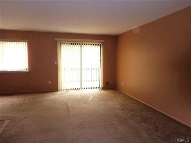 125 Columbia Ct #D - Photo 3 of 16