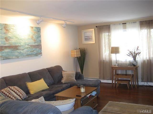 3 Woods End Cir #E - Photo 2 of 13