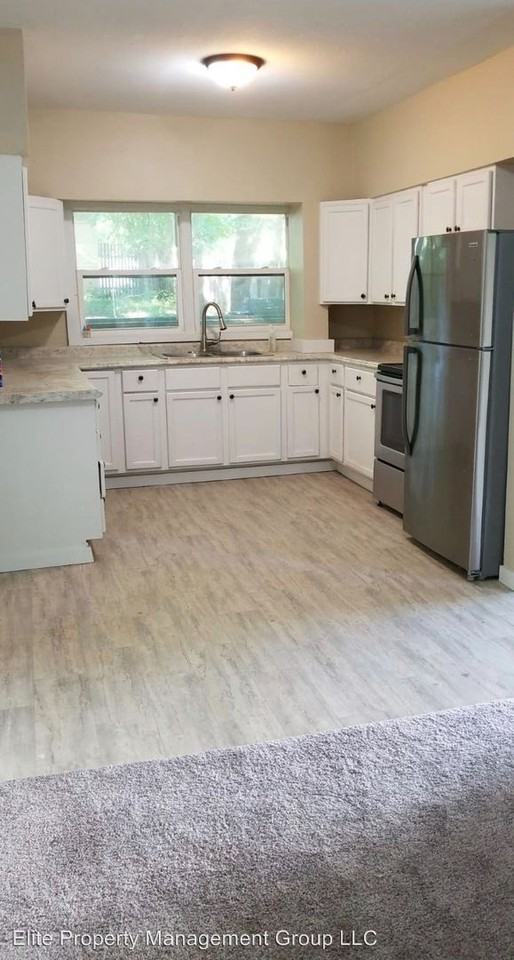 1654 Minnehaha Ave E - Photo 3 of 5