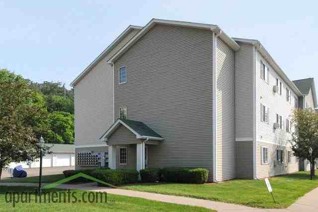 Timber Ridge Apartments - Photo 2 of 12
