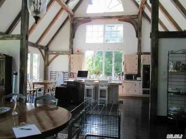 275 Kings Point Rd - Photo 3 of 11