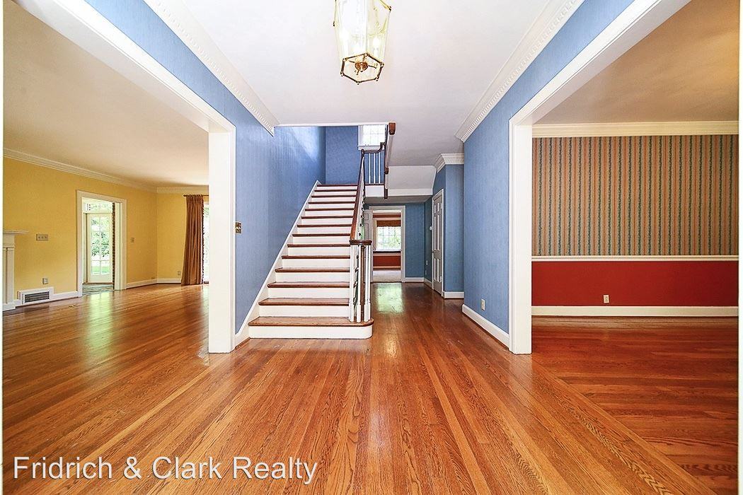 4915 Sewanee Rd - Photo 3 of 35