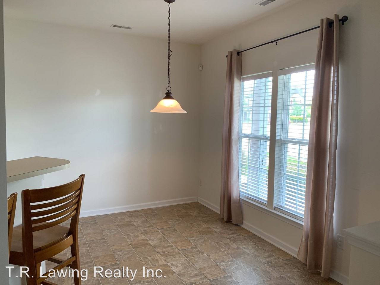 4237 Coulter Crossing - Photo 3 of 13