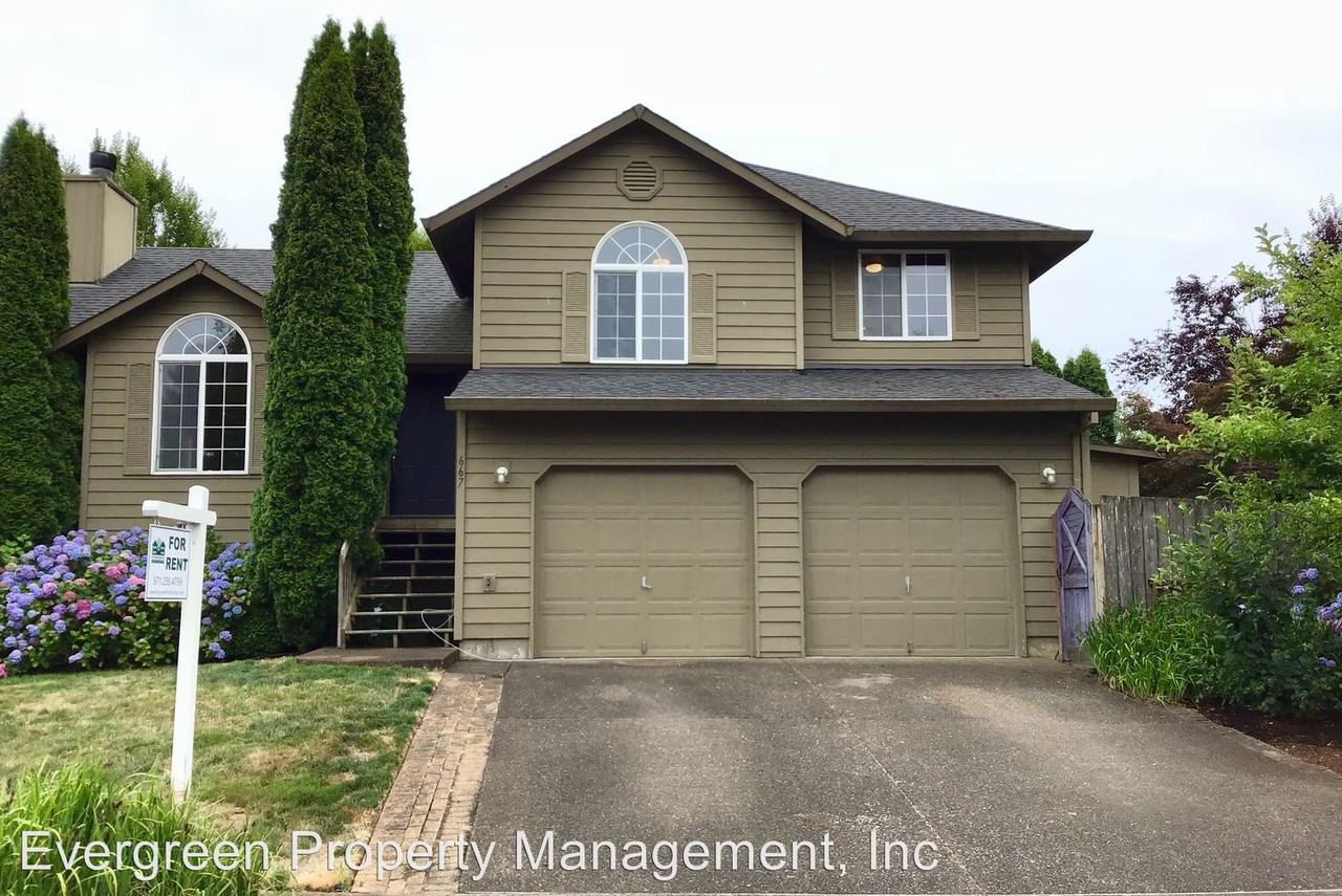 667 SE Beaver Creek Ln - Photo 2 of 24