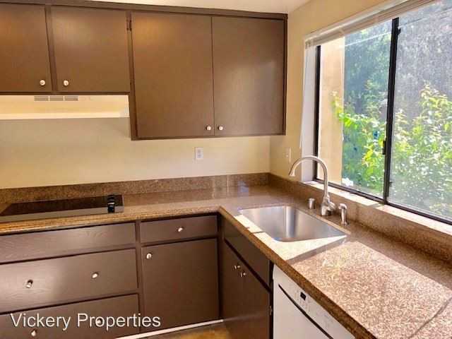 120 Candelero Pl - Photo 3 of 19