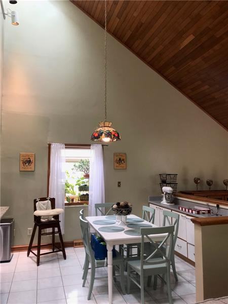 1905 Lake Marshall Dr - Photo 3 of 16