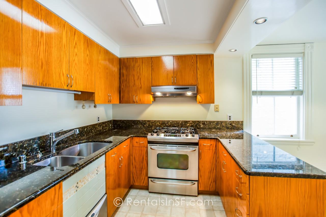 3326 Washington St. #A - Photo 2 of 11