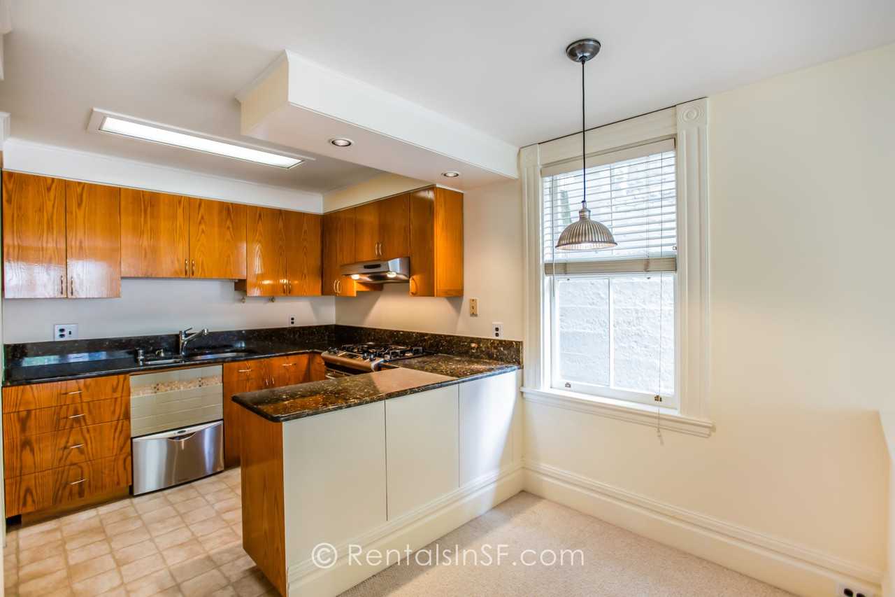 3326 Washington St. #A - Photo 3 of 11