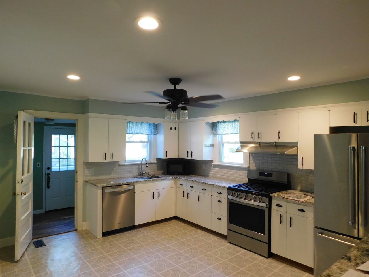 2984 North Wading River Road - Photo 3 of 10