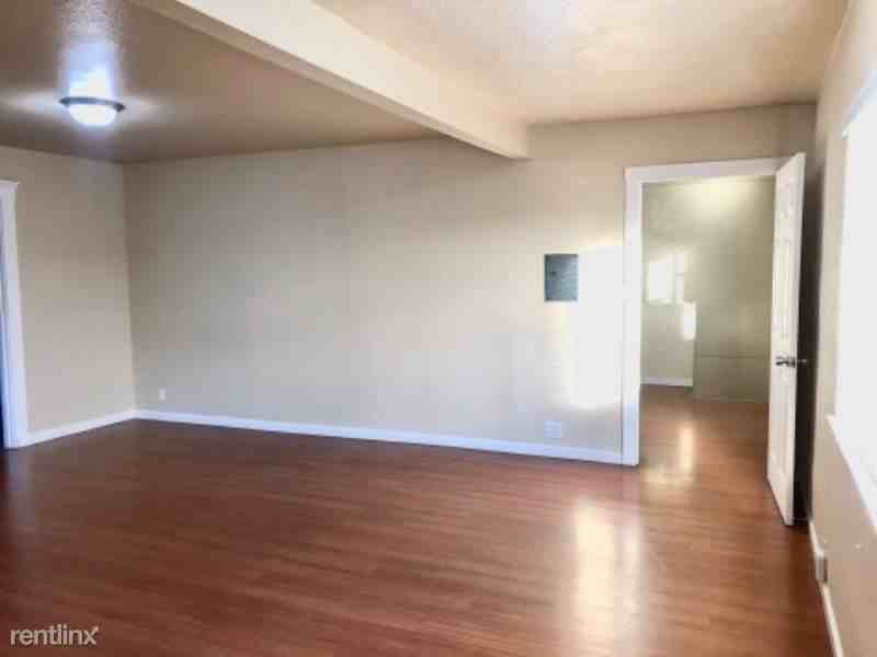 5906 Fortune Way - Photo 3 of 19