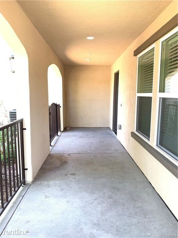 1510 W 1st St #34 - Photo 2 of 10