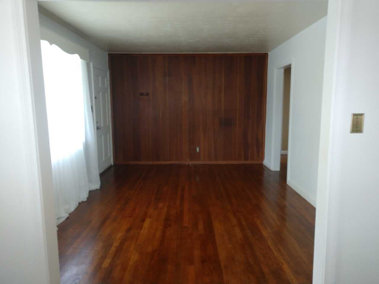 2320 Dominion Avenue - Photo 3 of 19