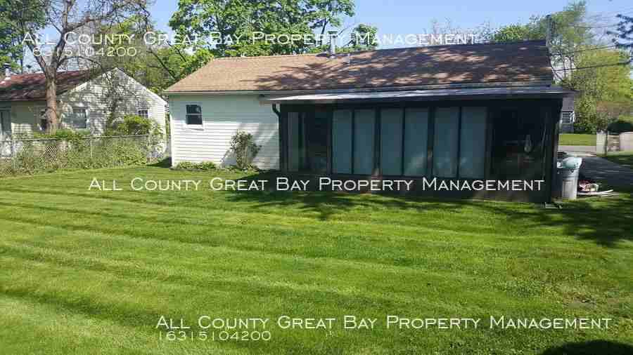 56 Tamarack St - Photo 2 of 10