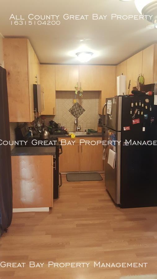 56 Tamarack St - Photo 3 of 10