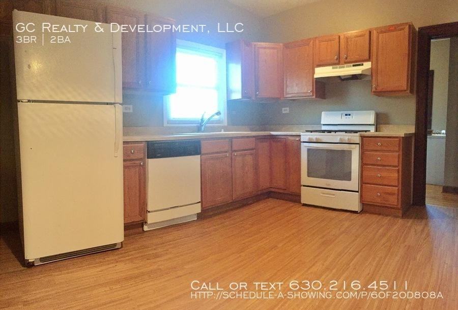 306 McClure Ave - Photo 2 of 13