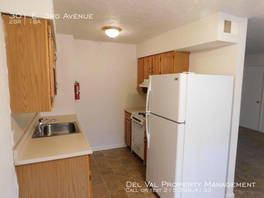 301 E 3rd Ave - Photo 2 of 9