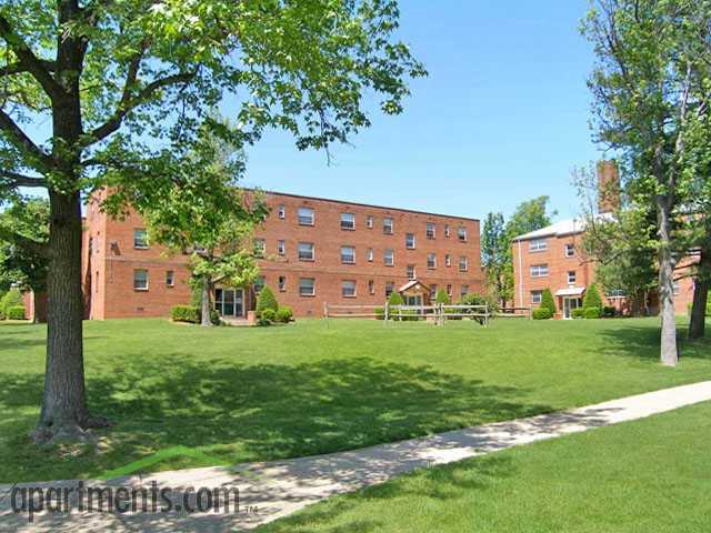 Seven Corners Apartments 6122 Willston Dr, Seven Corners, VA 22044