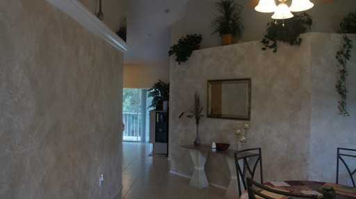6347 Green Oak Cir - Photo 3 of 11
