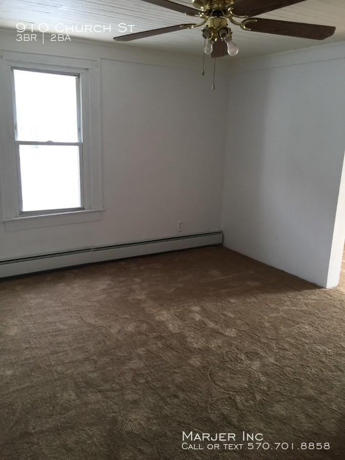 910 Church St - Photo 3 of 20