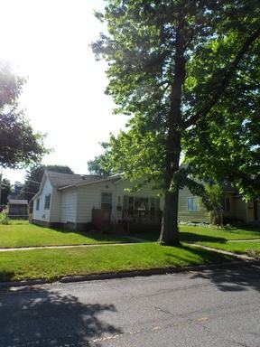 1328 S Van Buren St - Photo 2 of 3