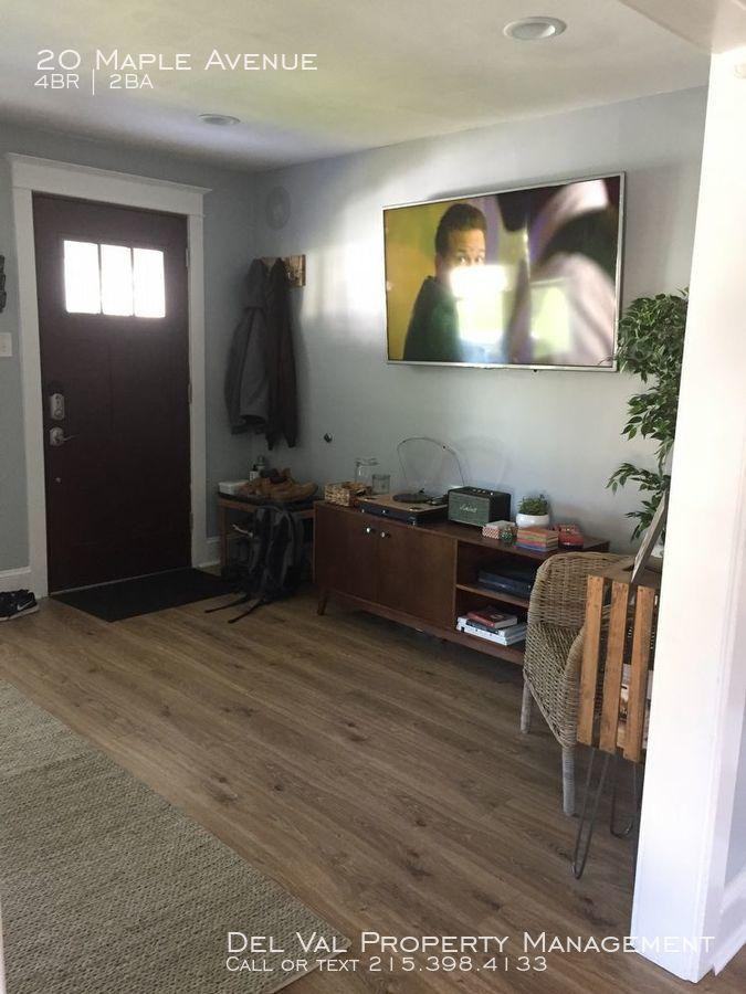 20 Maple Ave - Photo 2 of 27