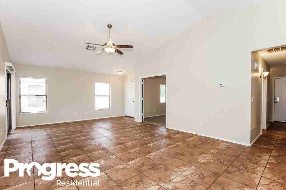 12918 W Redfield Rd - Photo 2 of 20