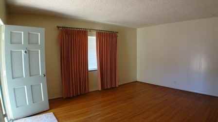 2132 Adriatic Ave - Photo 3 of 18