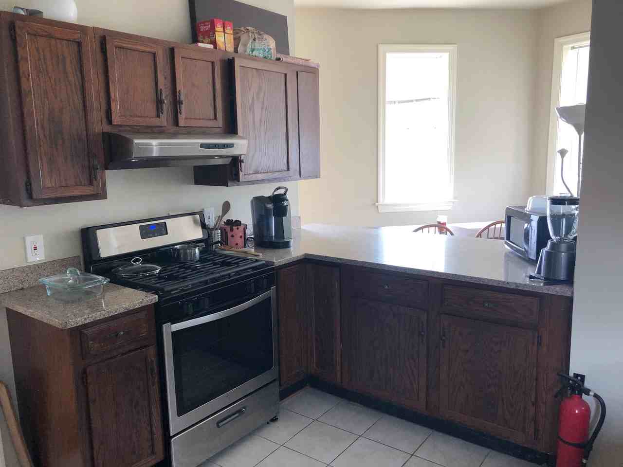 698 Washington Boulevard - Photo 3 of 7