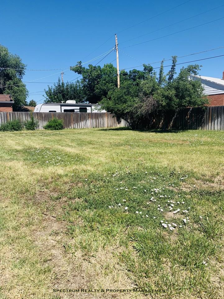 145 1000 S - Photo 2 of 21